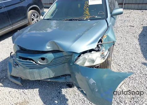 2009 Toyota Camry Le z USA, uszkodzony, nr VIN 4T1BE46K69U810518